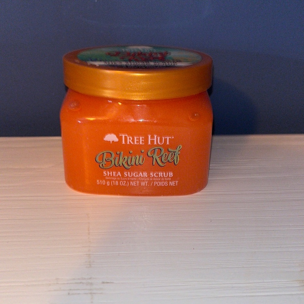Tree hut bikini reef body scrub
